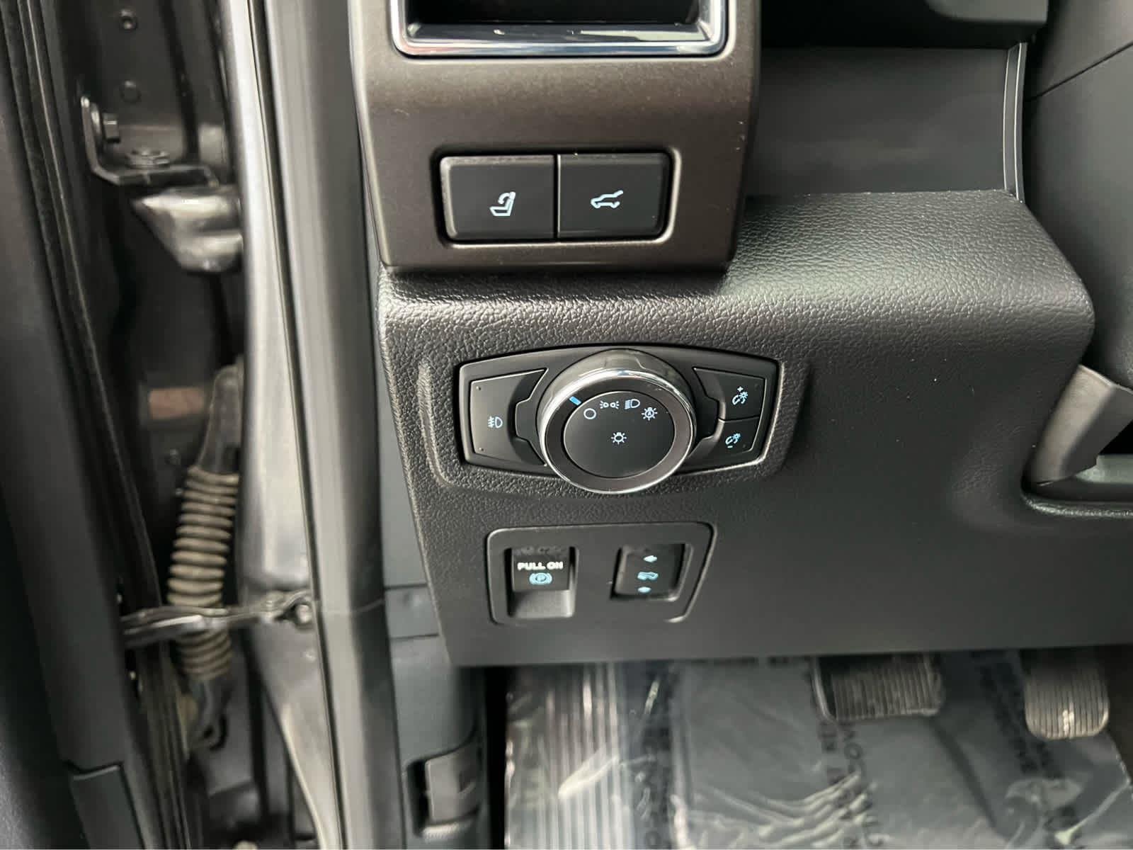 2020 Ford Expedition Limited - Photo 15