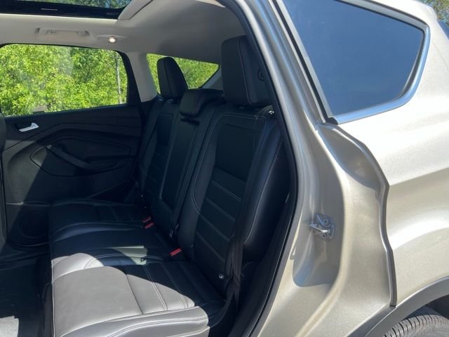 Used 2018 Gold Ford SEL image 16