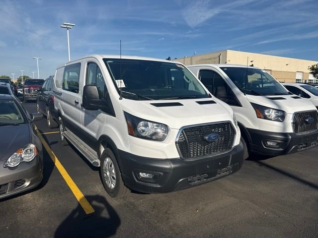 Used 2025 White Ford Base image 2