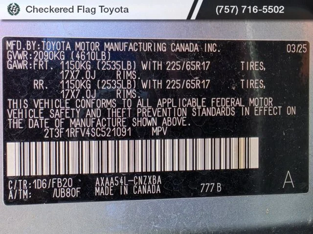Used 2025 Silver Sky Metallic Toyota LE image 22