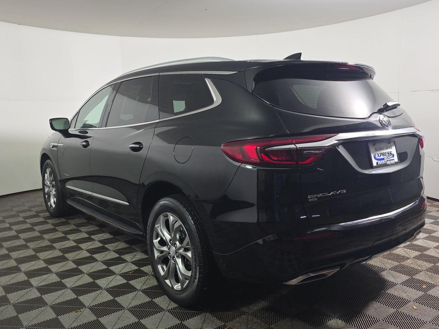 Used 2020 Ebony Twilight Metallic Buick Avenir image 12