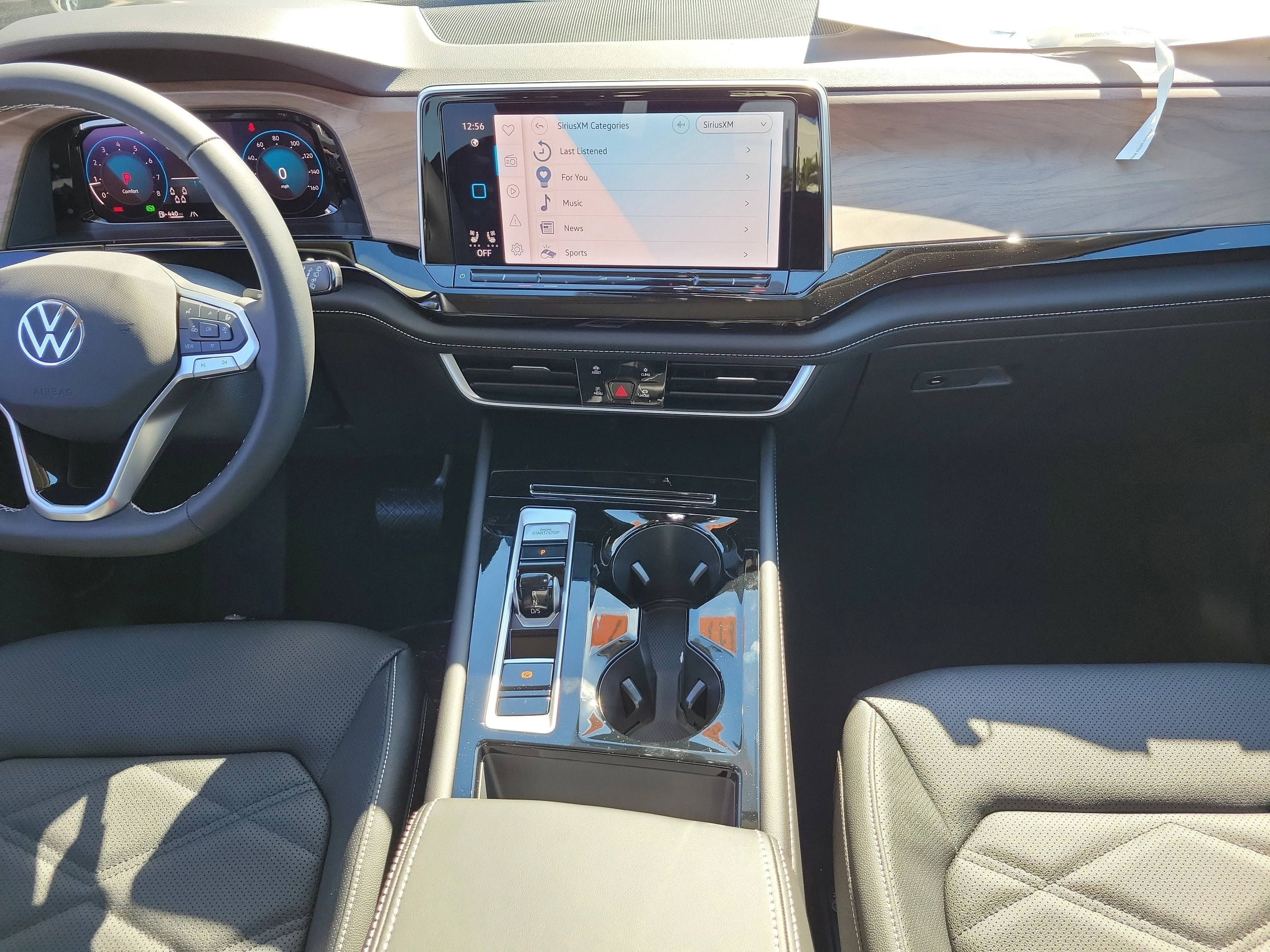 New 2026 Black Volkswagen SE w/Technology image 5