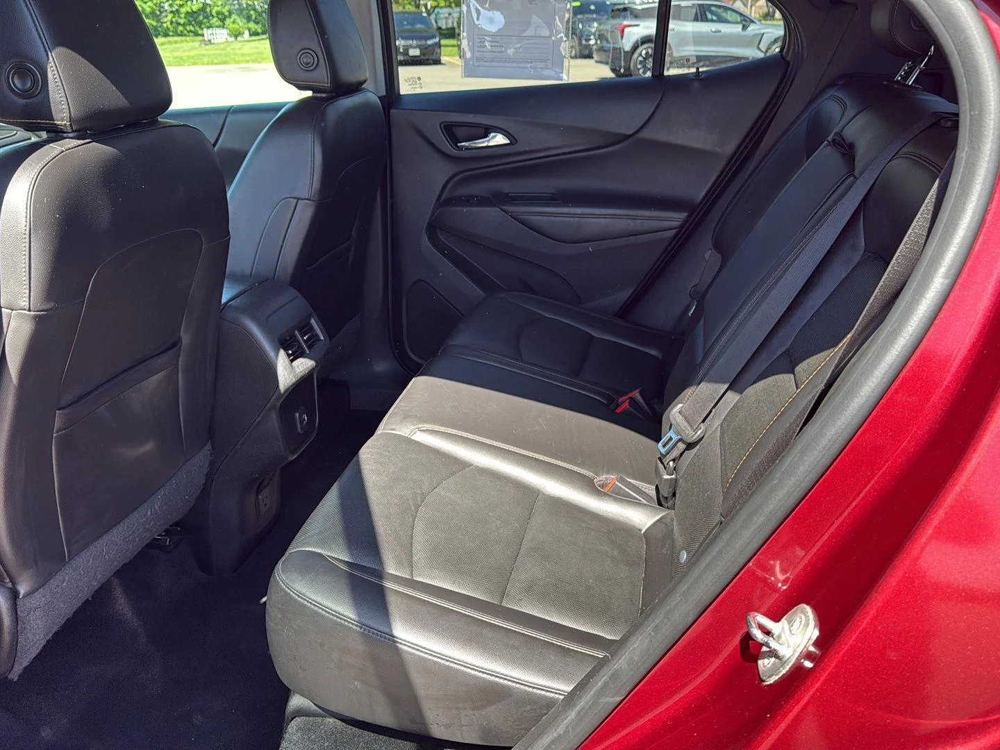 Used 2020 Cajun Red Tintcoat Chevrolet Premier image 11