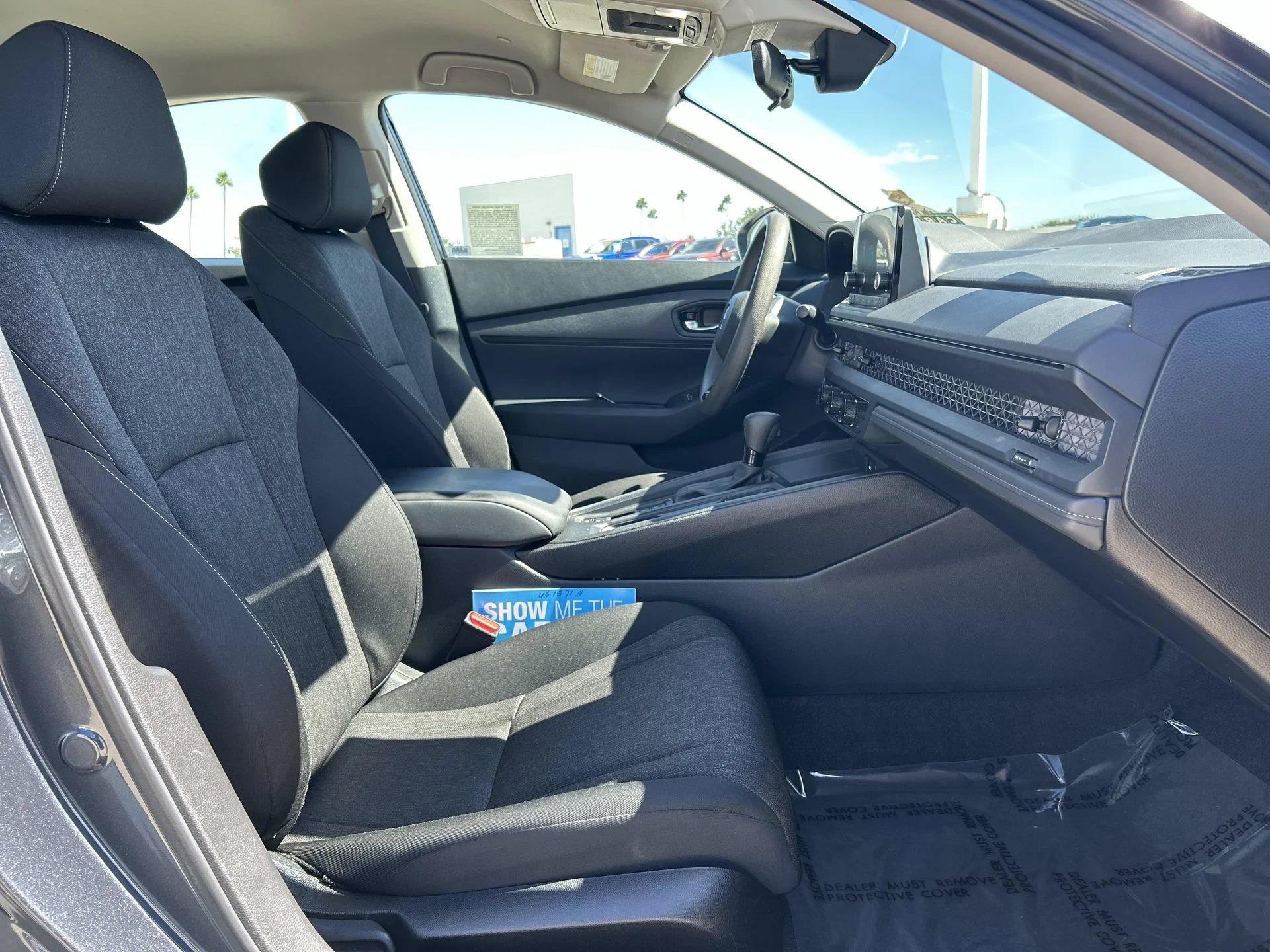 2025 Honda Accord LX - Photo 25