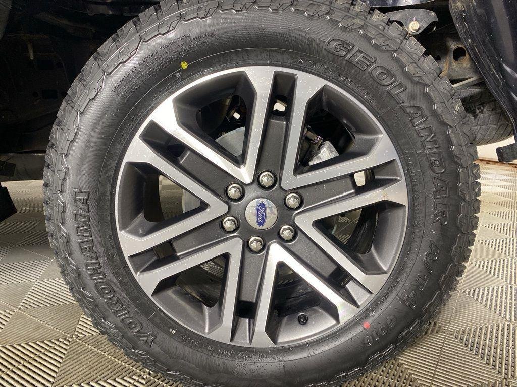 Used 2023 Black Metallic Ford XL image 14