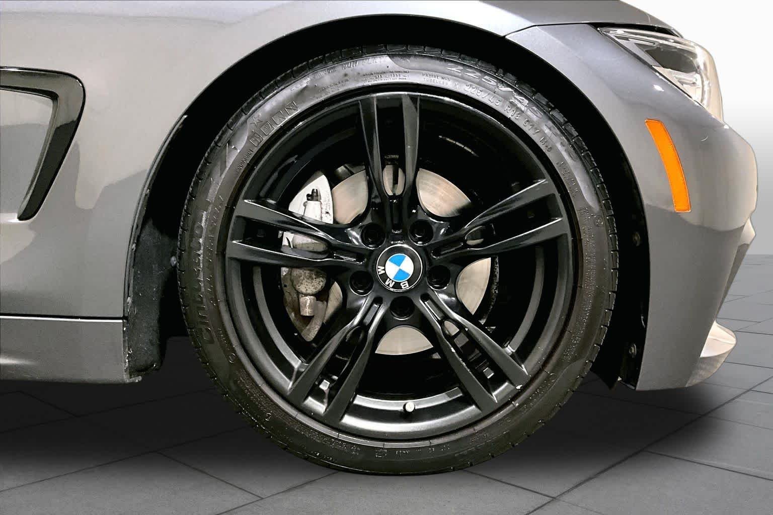 Used 2020 Mineral Grey Metallic BMW 430i xDrive image 9