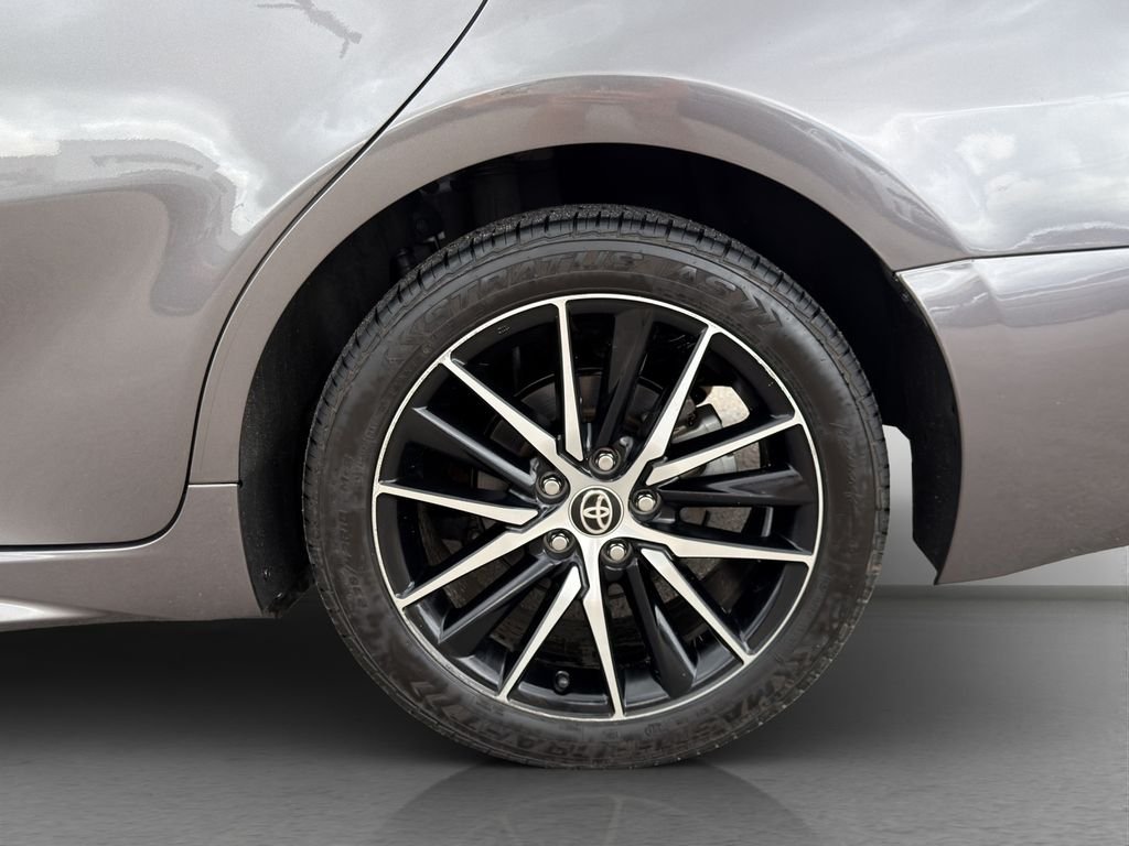 Used 2024 Gray Toyota SE image 21