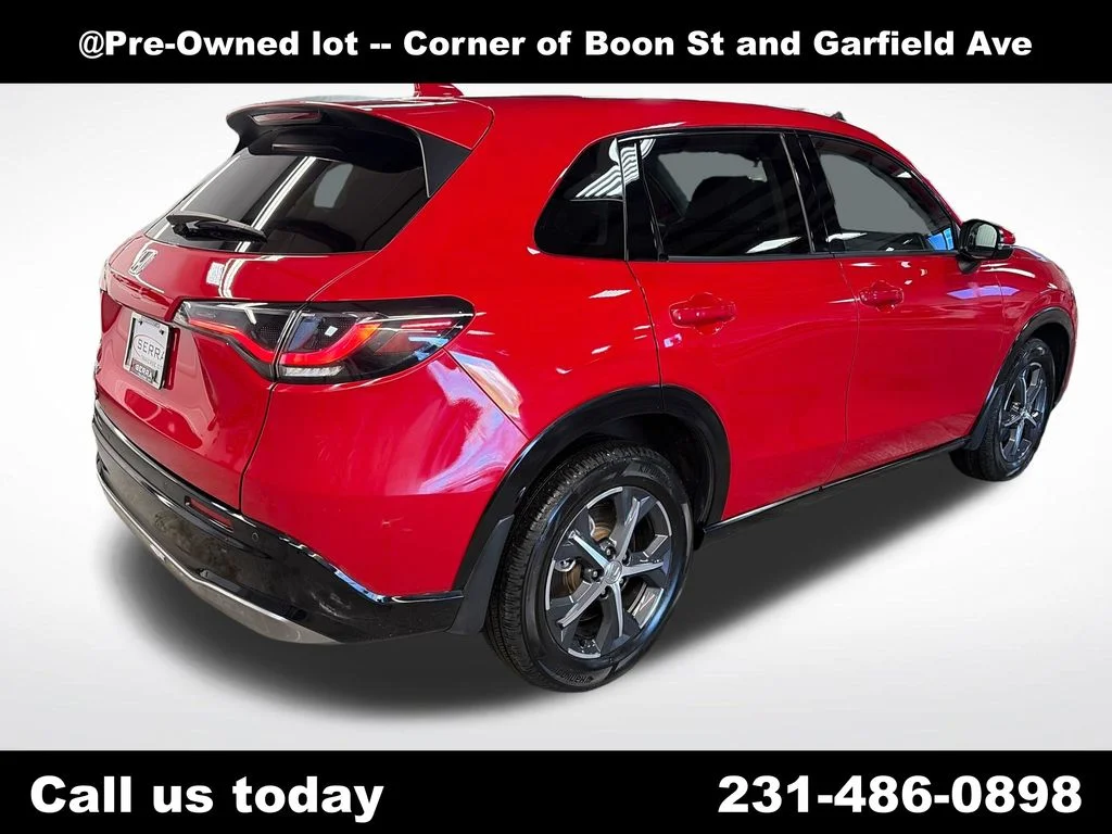 Used 2024  Honda EX-L image 5