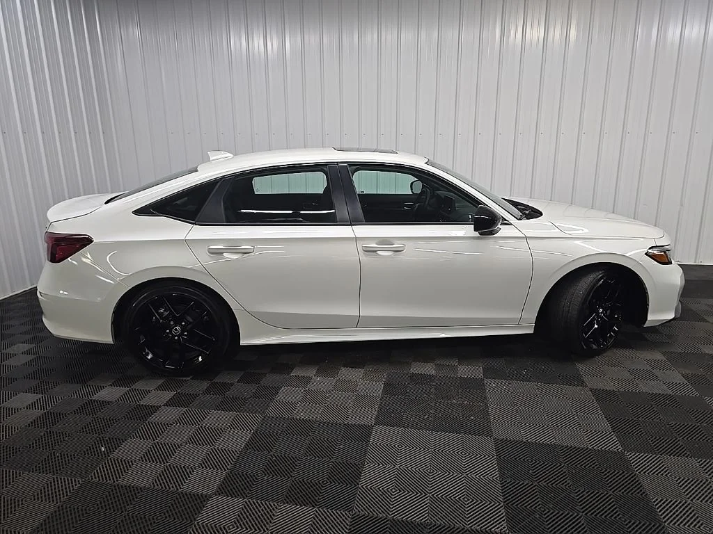 Used 2025 Black Honda Sport image 2