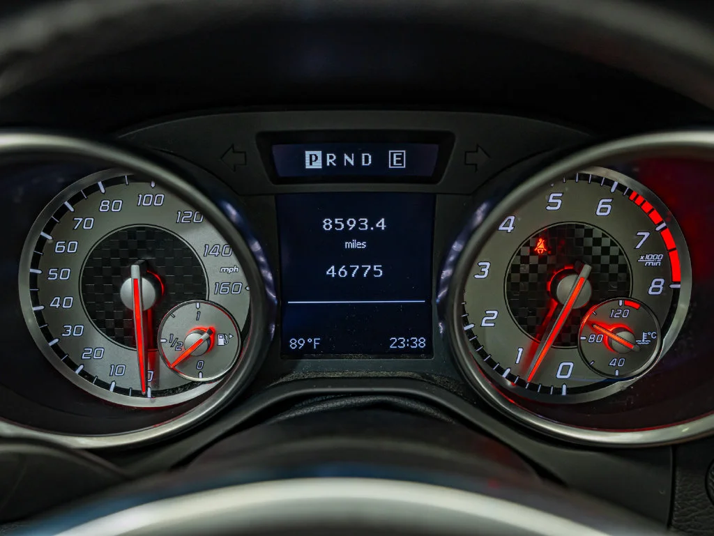 Used 2013 Silver Mercedes-Benz SLK 250 image 31
