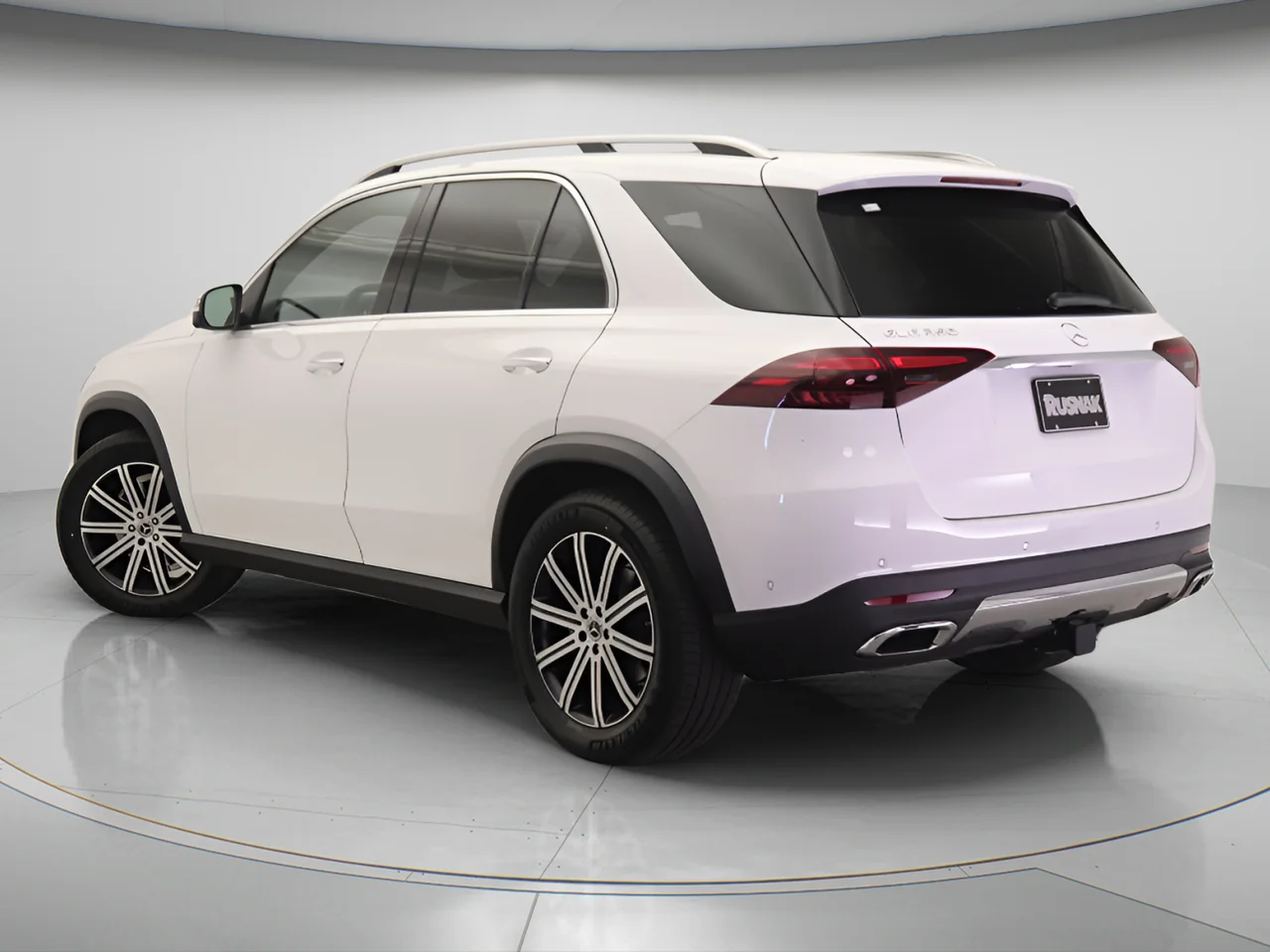 New 2026 Polar White Mercedes-Benz 350 image 2