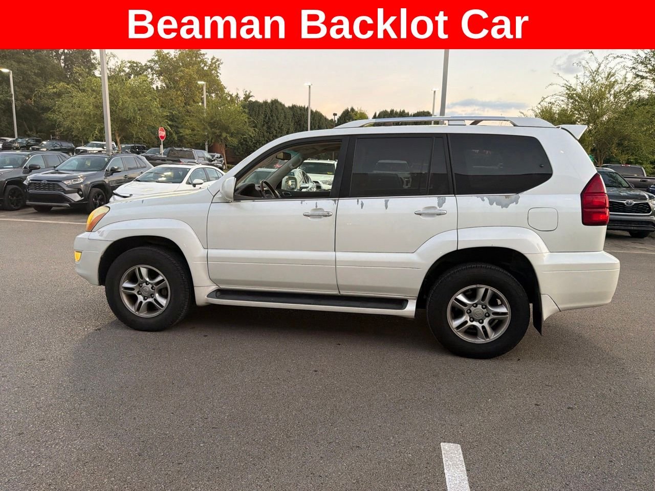 Used 2008 White Lexus 470 image 5