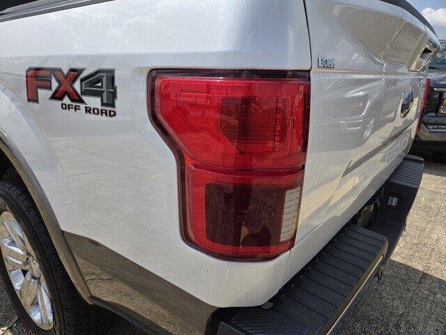 Used 2019  Ford LARIAT image 30