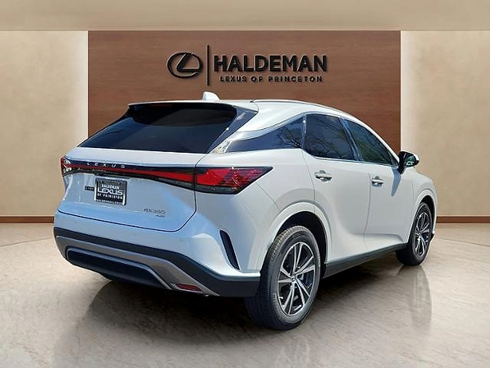 Certified Used 2024 Eminent White Pearl Lexus Premium image 4