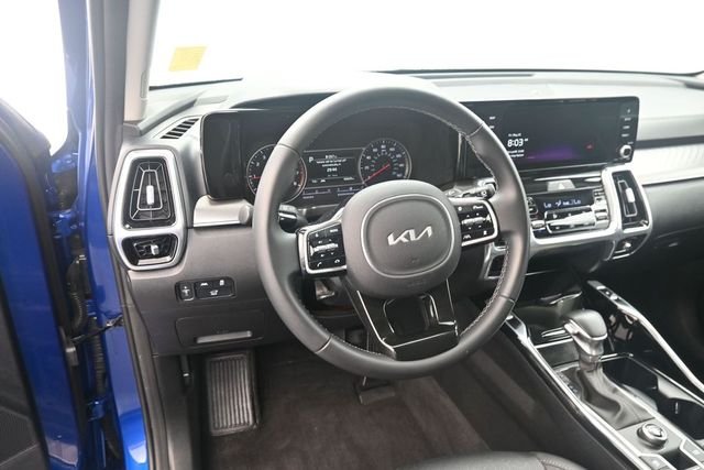 Used 2022 Blue Kia SX image 16