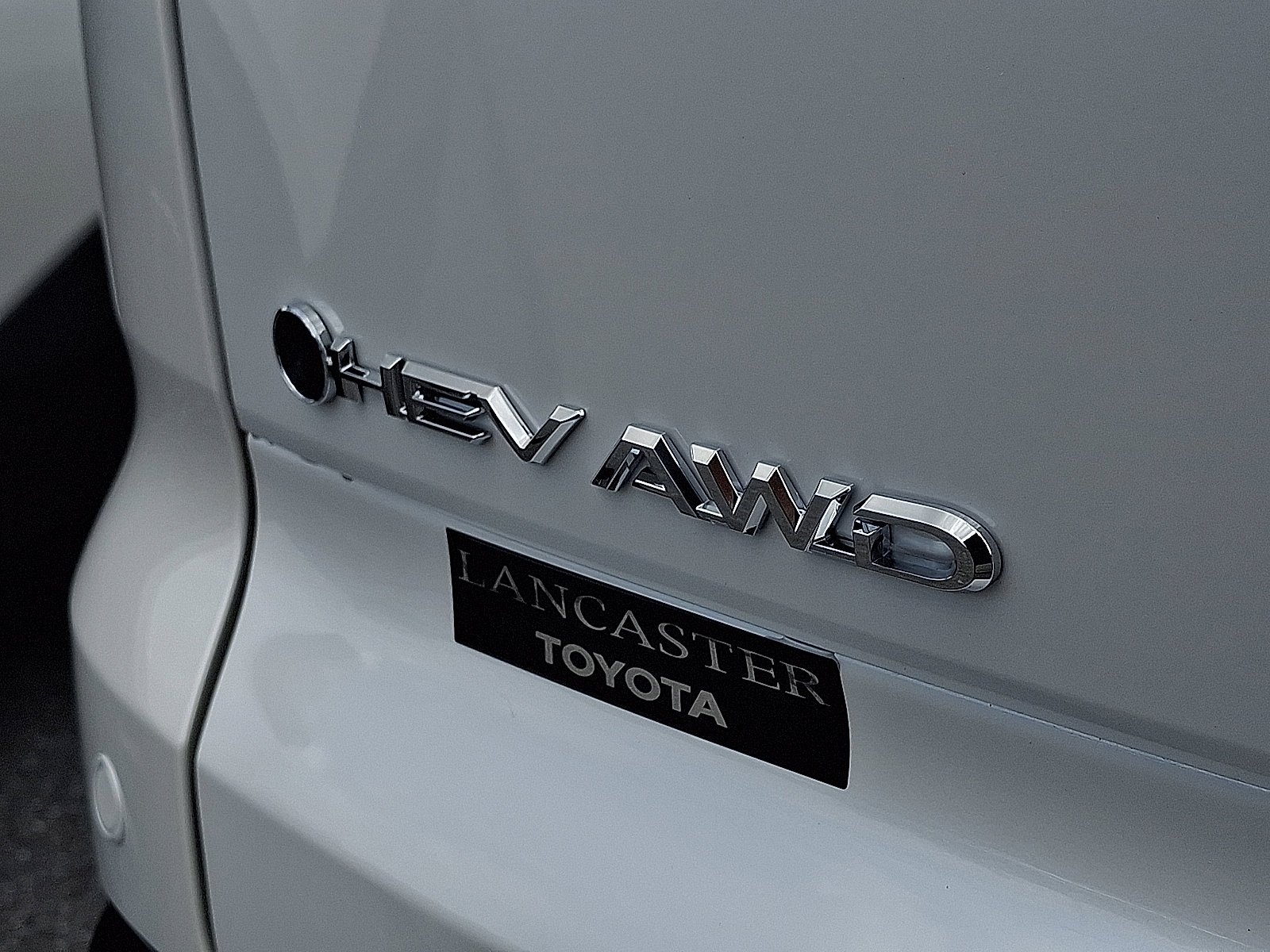 New 2026 Oxygen White <sup>1</sup> Toyota  Limited image 6
