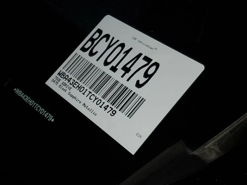 New 2026 Black Sapphire Metallic BMW 750e xDrive image 26