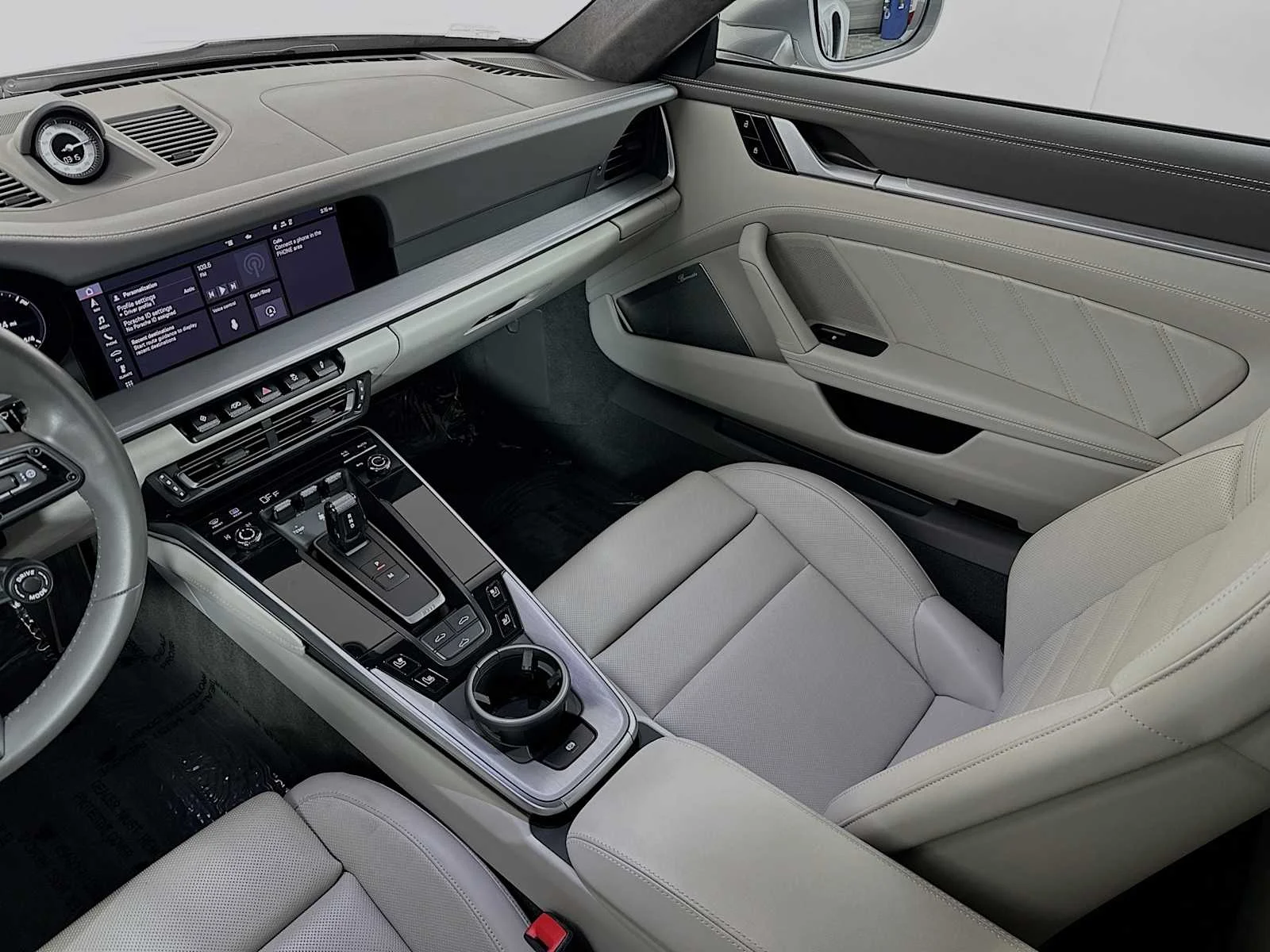 2021 Porsche 911 Turbo - Photo 26