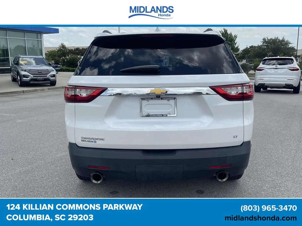 Used 2020 Pearl Chevrolet LT image 5