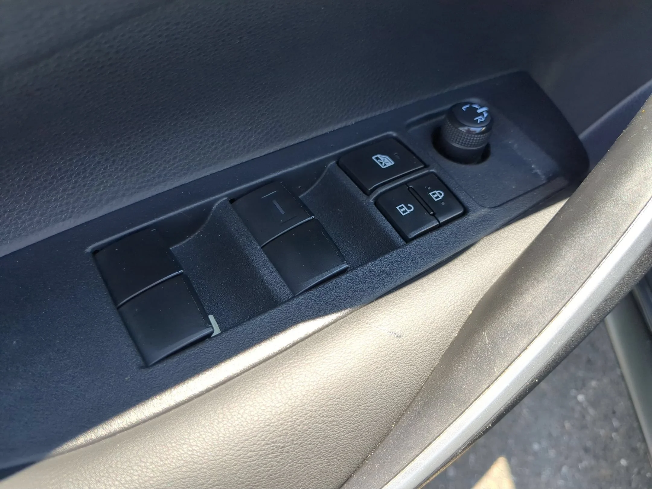 Used 2021 Black Toyota SE image 21