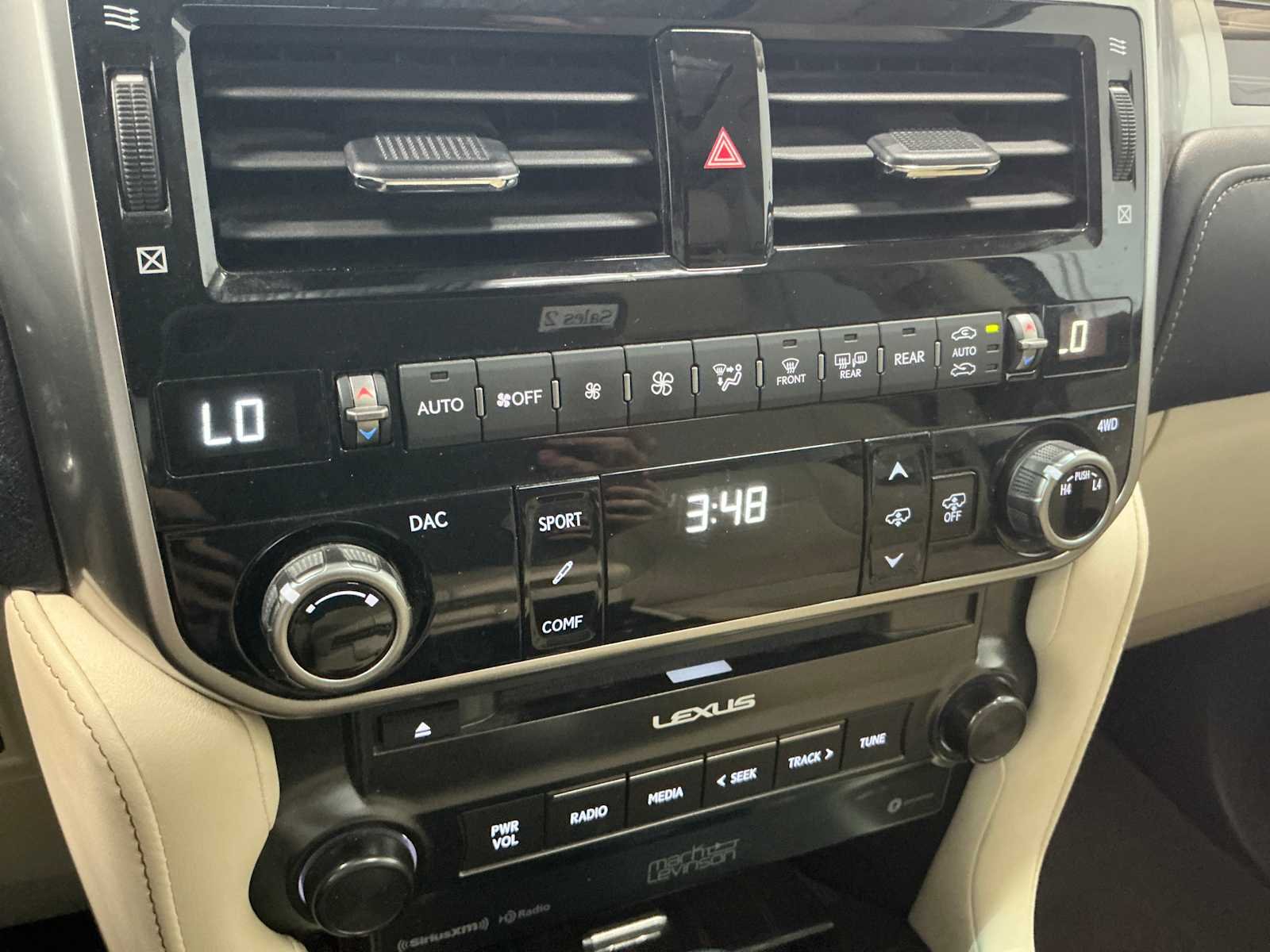 Used 2022 Atomic Silver Lexus Luxury image 17