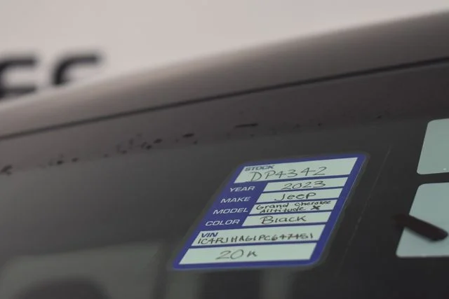 2023 Jeep Grand Cherokee Altitude - Photo 37