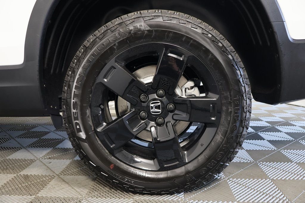 New 2026 Platinum White Pearl Honda Black Edition image 10