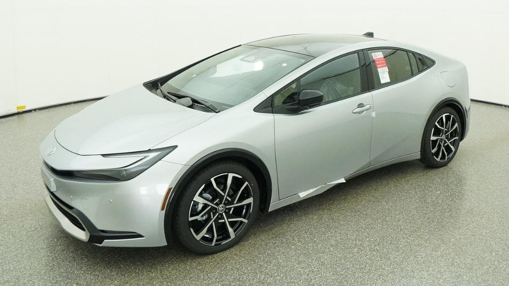 2026 Toyota Prius XSE Premium's photo
