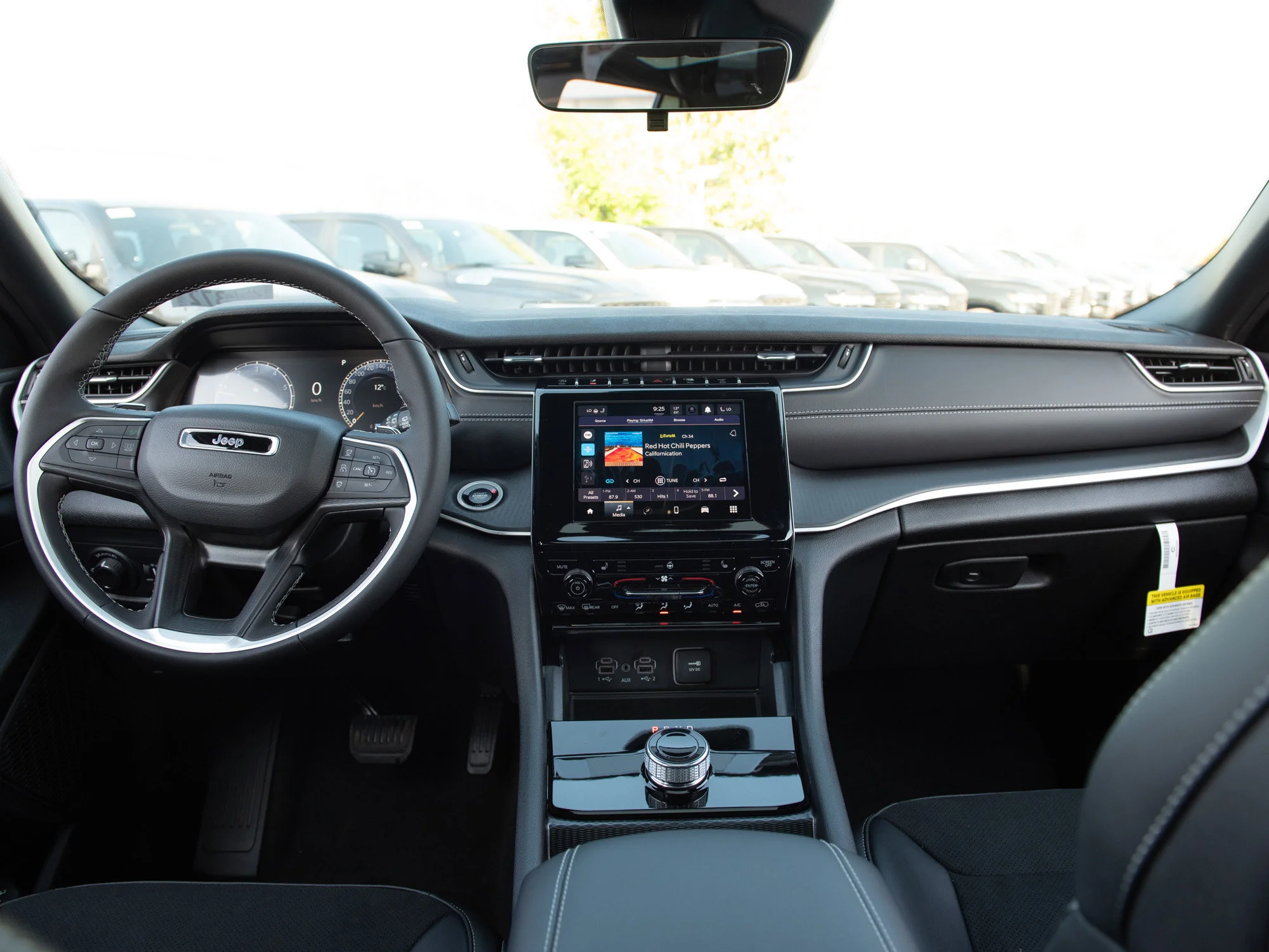 New 2025 Black Jeep Altitude* Sunroof, Trailer Tow Pkg, Heated Leather image 9
