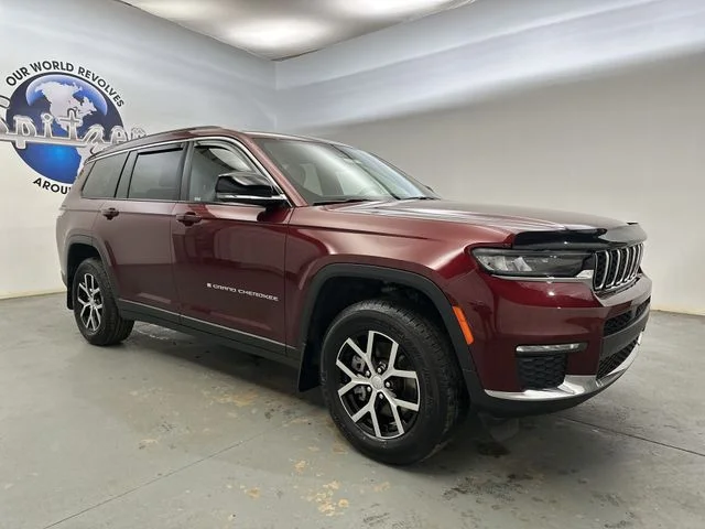 Used 2024 Red Jeep Limited image 11