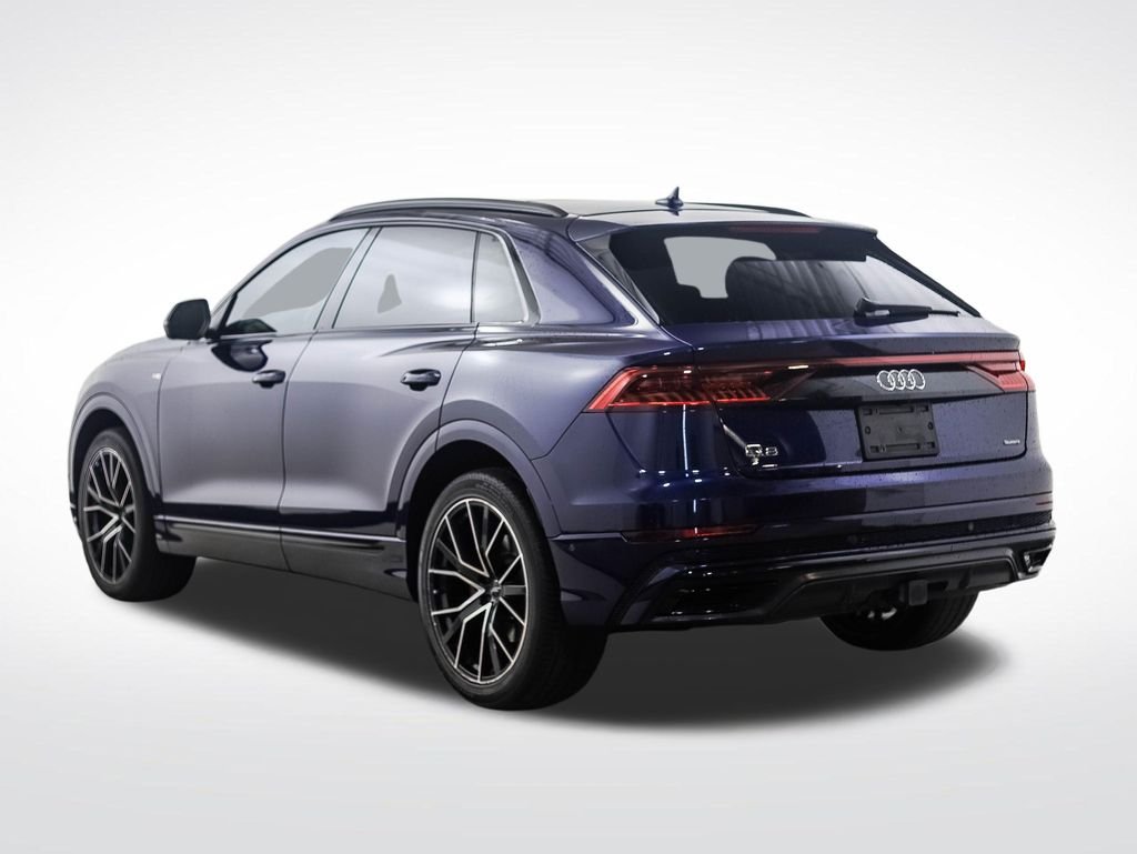 Used 2019  Audi 3.0T Prestige image 3
