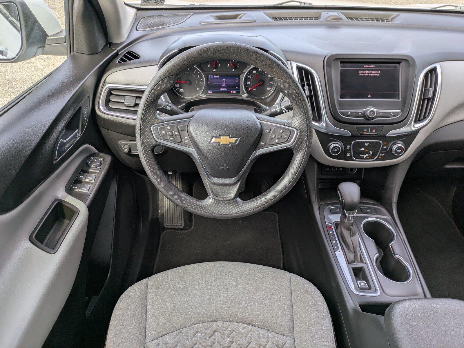 Used 2022 Summit White Chevrolet LT image 16