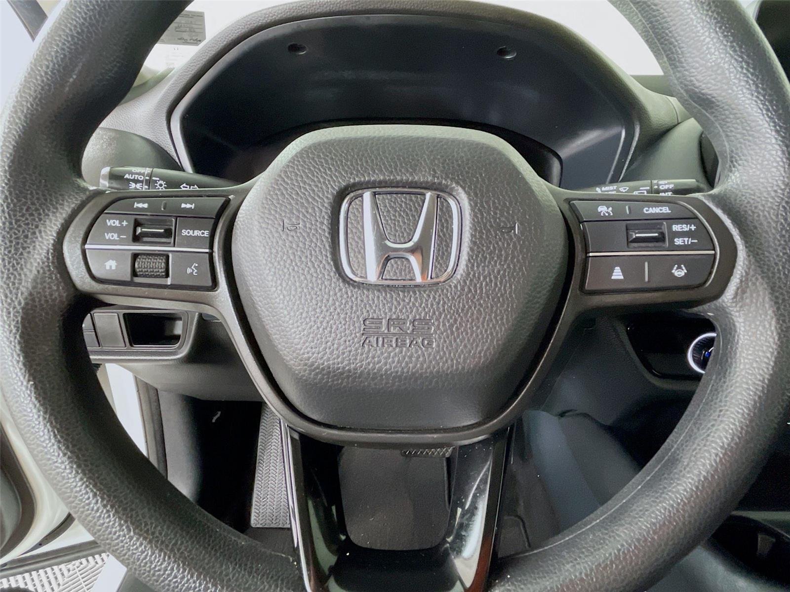 Used 2023 Platinum White Pearl Honda LX image 14
