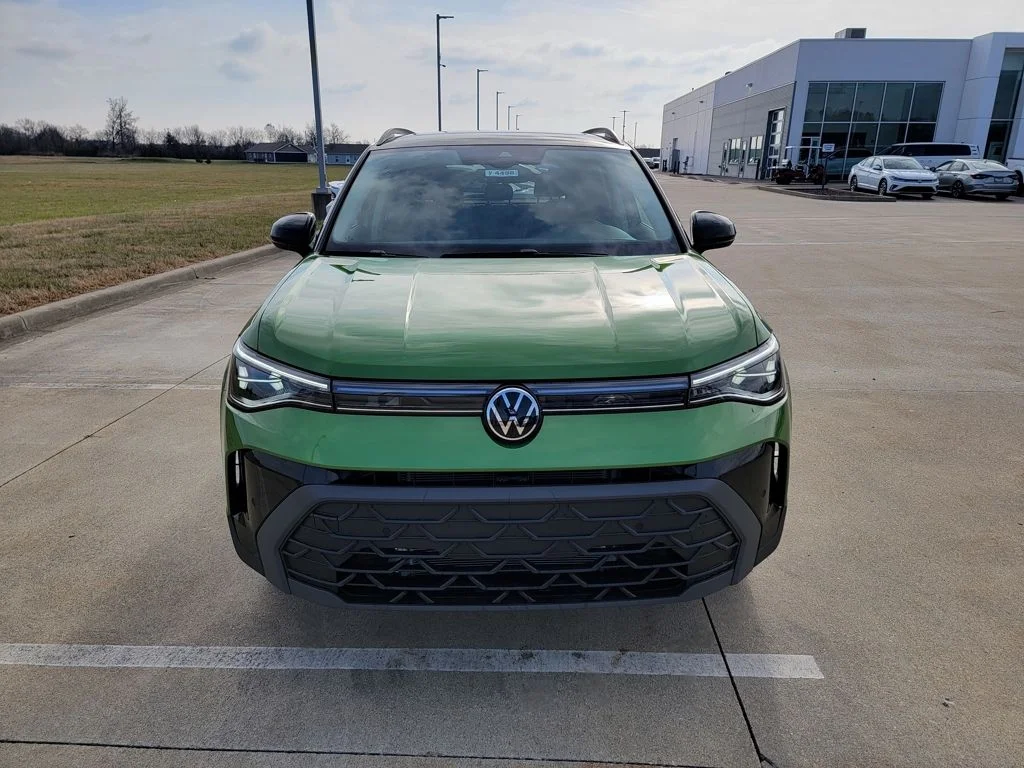 2026 Volkswagen Taos SE Black - Photo 9