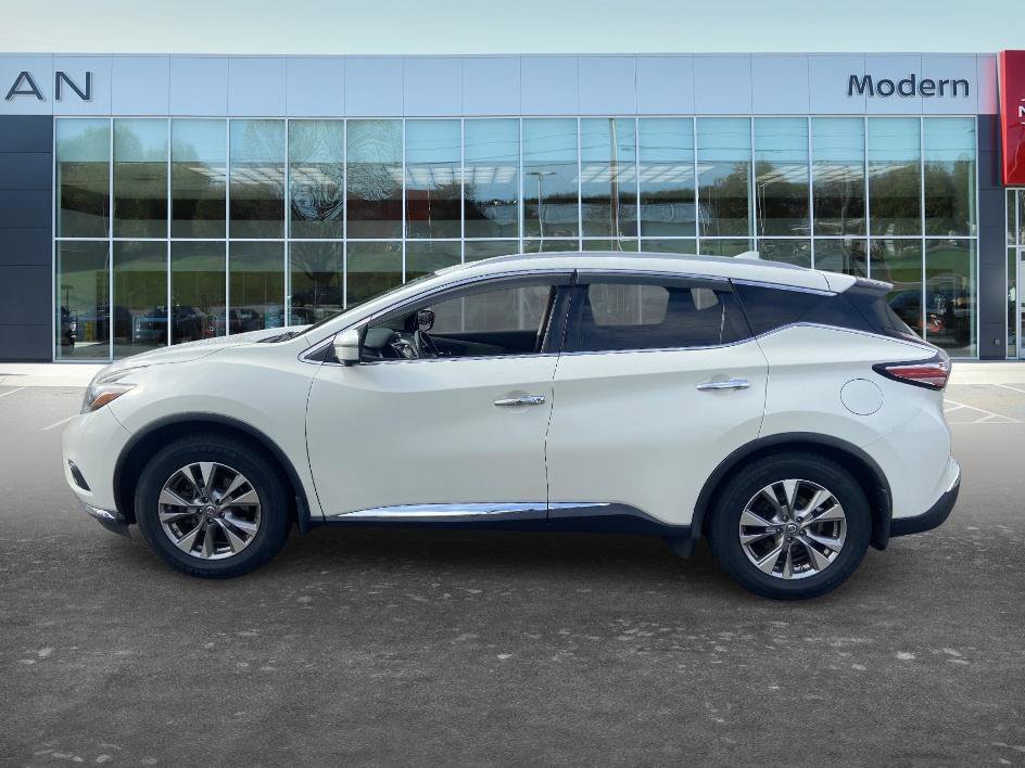 Used 2018 Pearl White Nissan SL image 8