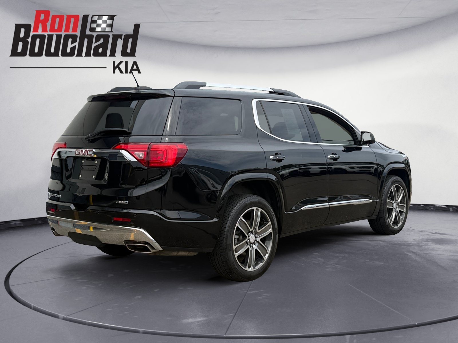 Used 2017 Ebony Twilight Metallic GMC Denali image 2