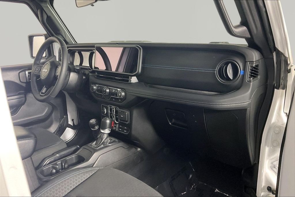 Used 2024 White Jeep Rubicon 4xe image 25
