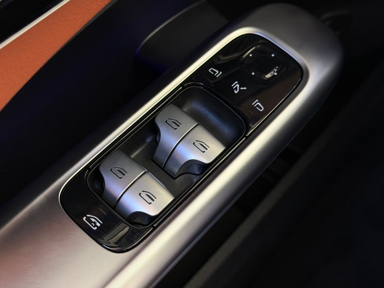 New 2026 Obsidian Black Metallic Mercedes-Benz C 300 image 21