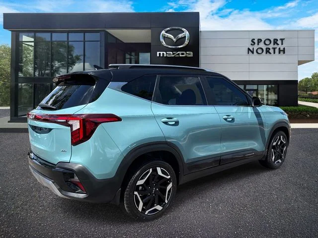 Used 2024 Blue Kia SX image 3