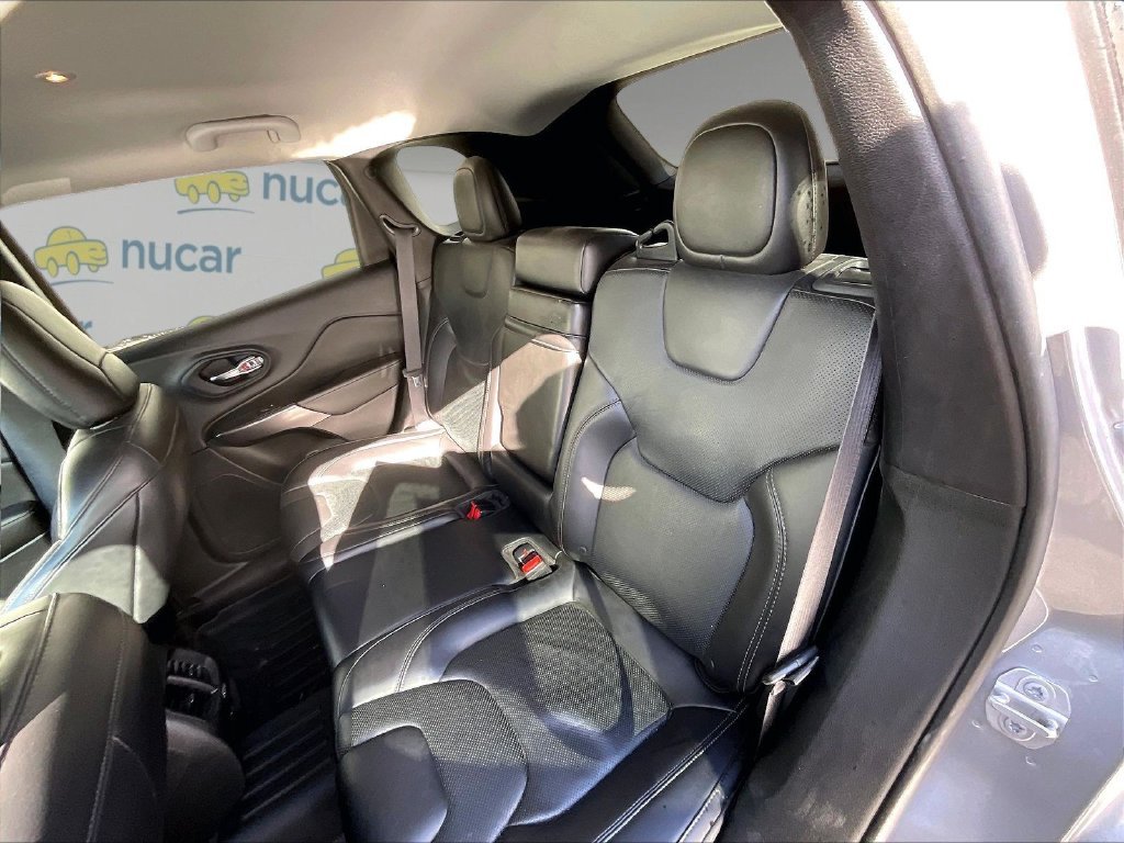 Used 2019 Billet Silver Metallic Clearcoat Jeep Limited image 15