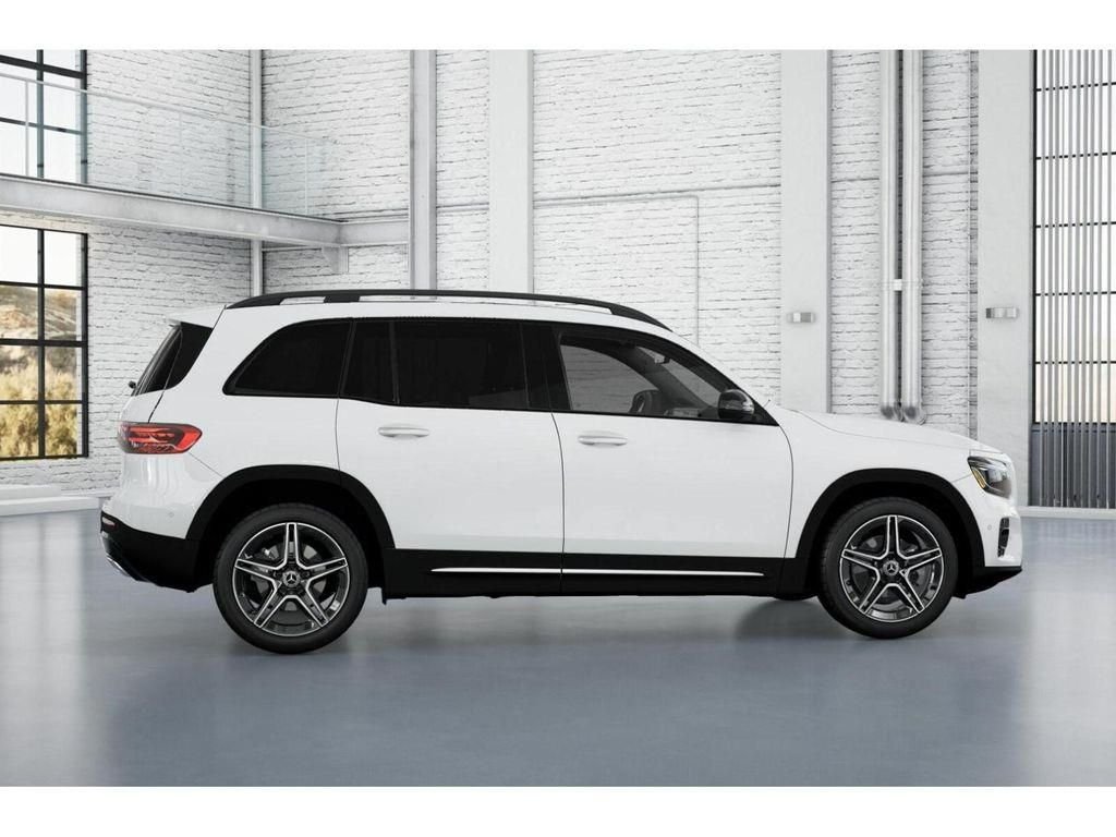 New 2026 Polar White Mercedes-Benz GLB 250 image 17