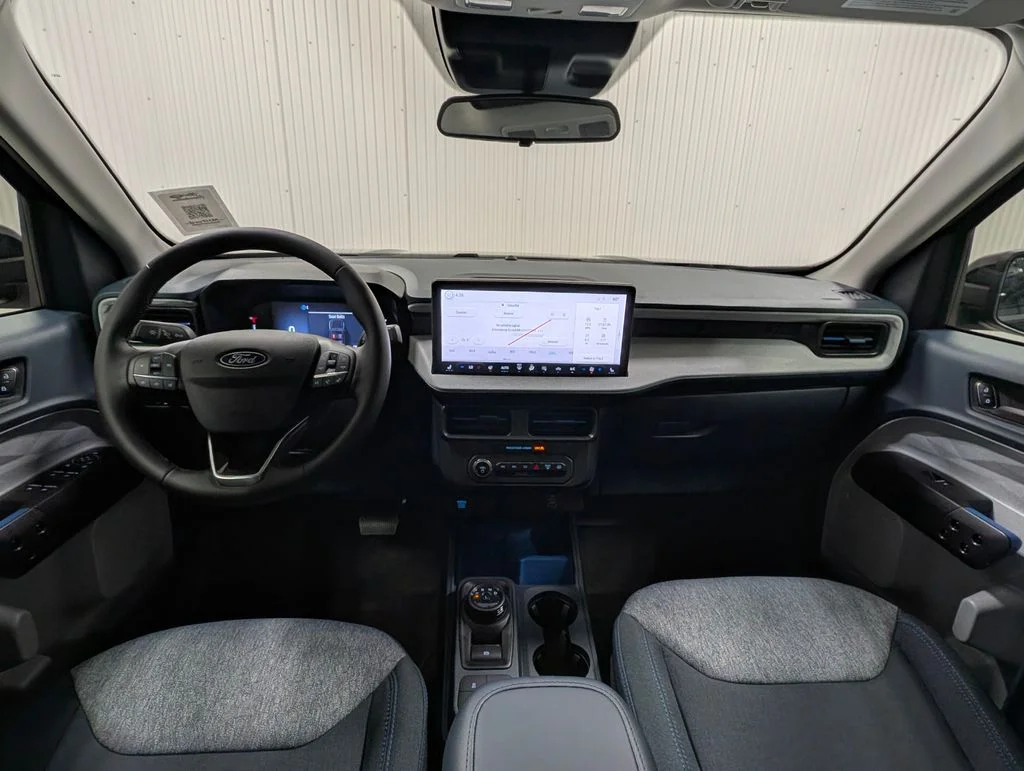 New 2026 Shadow Black Ford XLT image 2