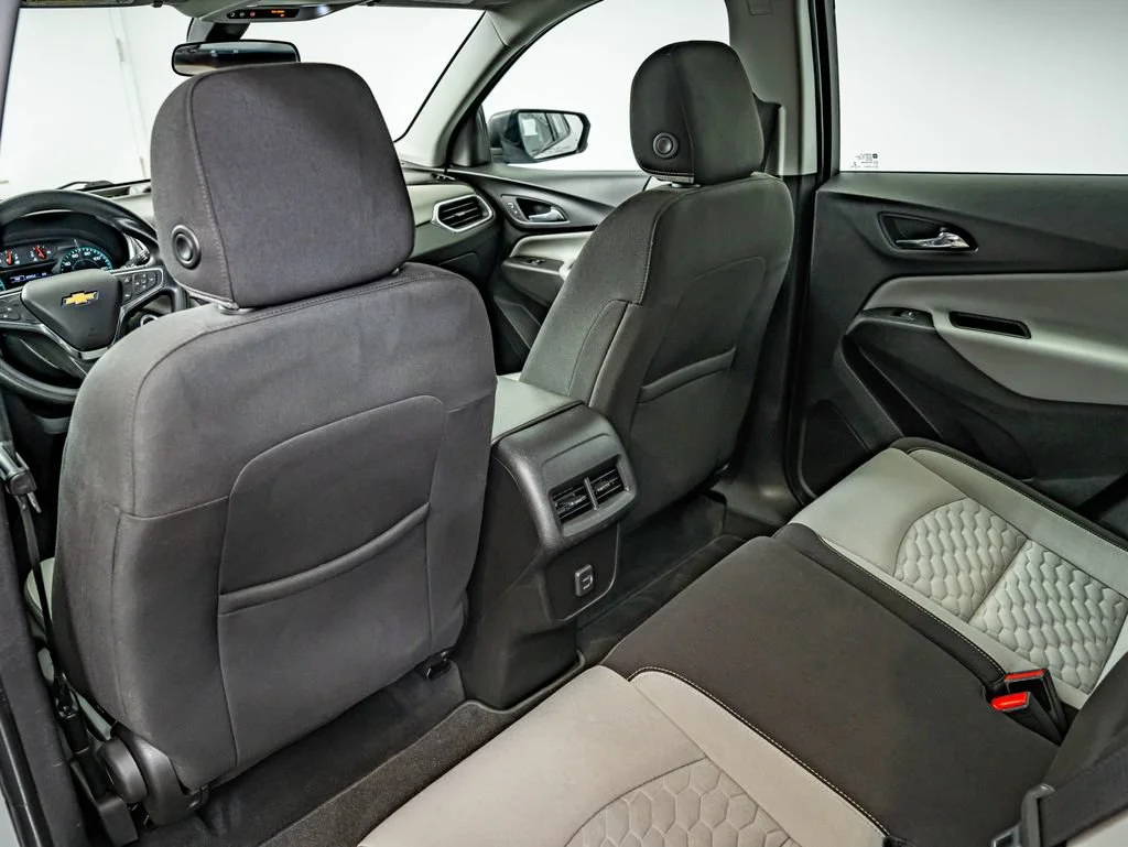 Used 2019 Silver Ice Metallic Chevrolet LS image 35