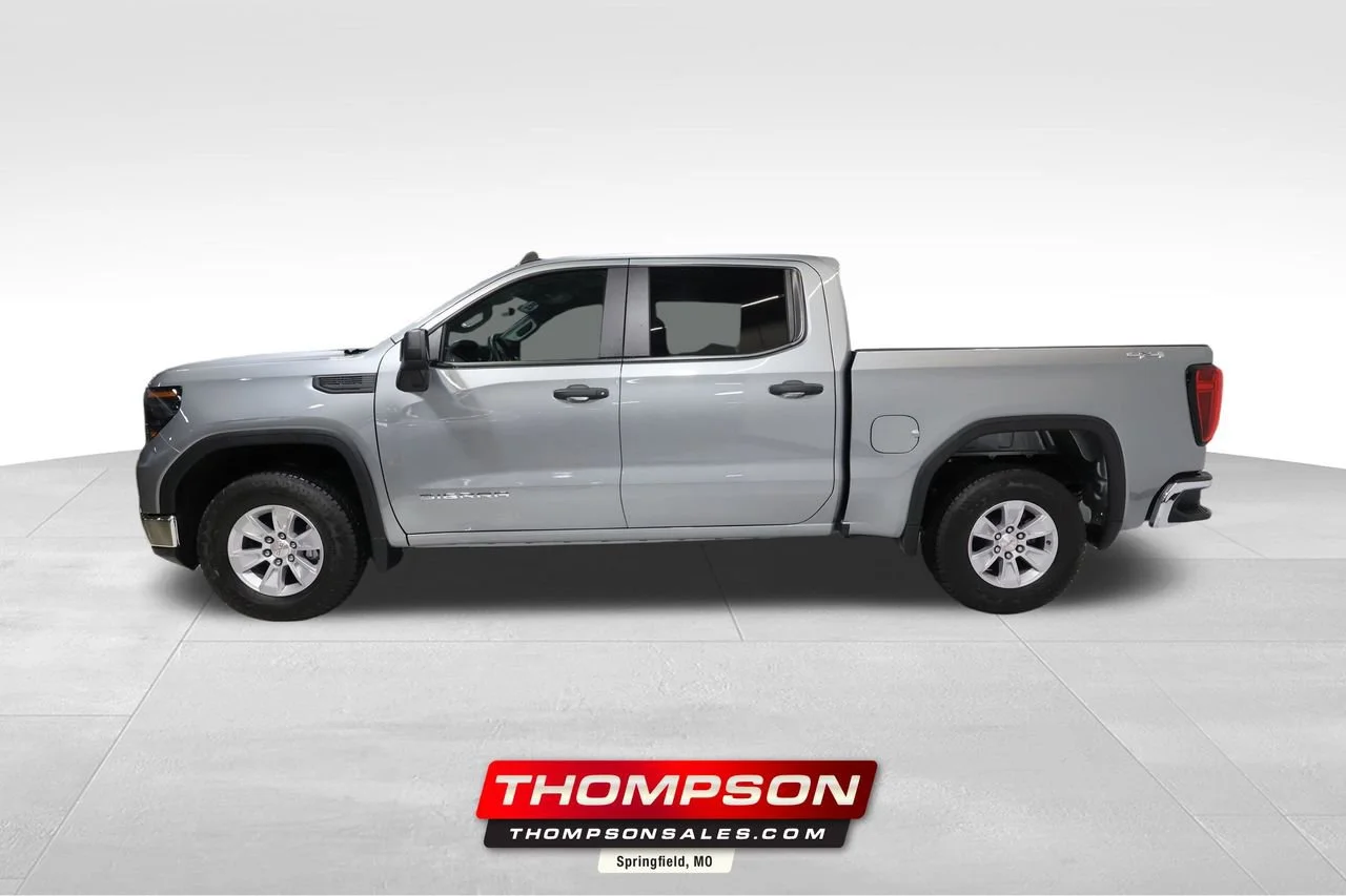 2026 GMC Sierra 4WD Crew Cab Standard Box Pro's photo