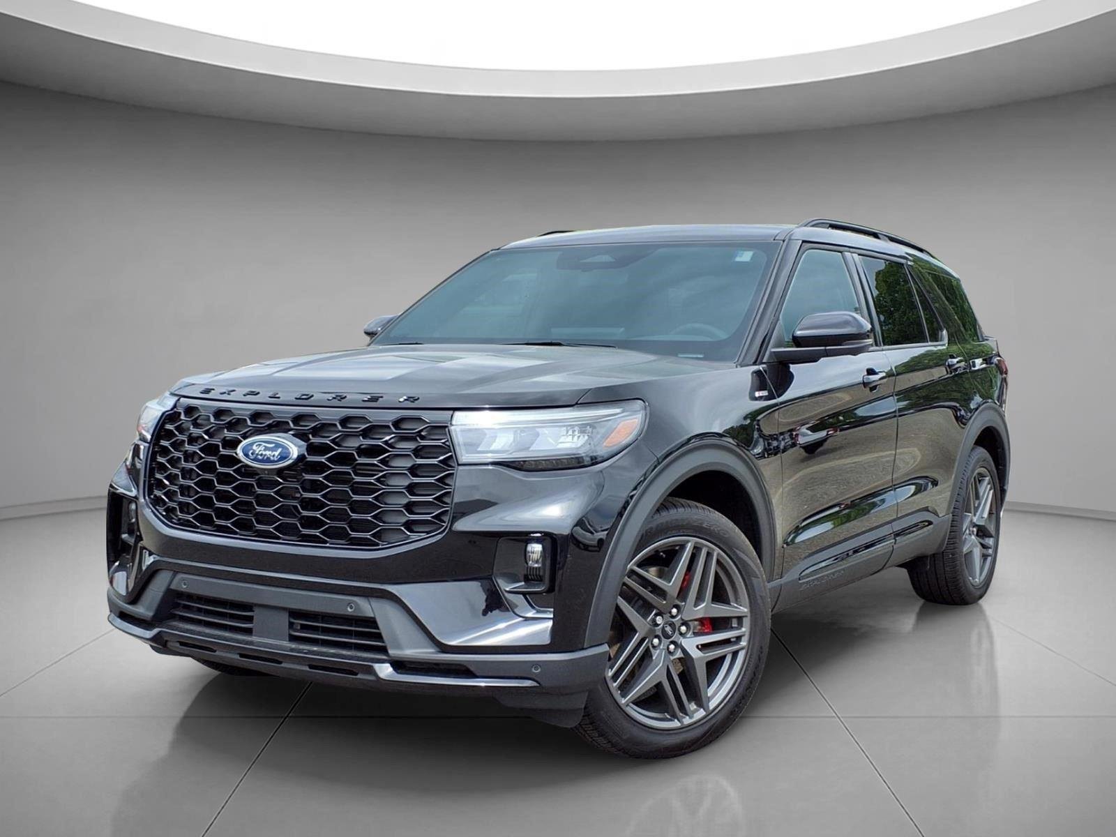 New 2026 Agate Black Metallic Ford ST-Line image 1