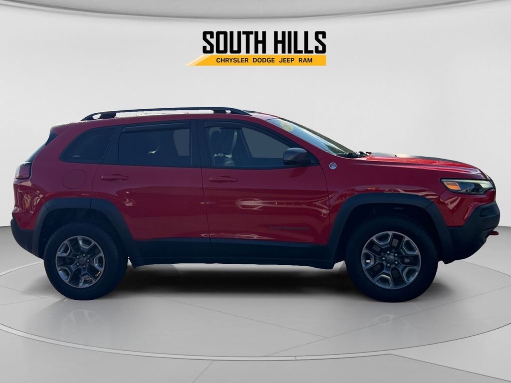 Used 2019 Red Jeep Trailhawk image 6