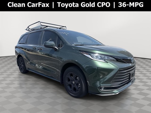 2025 Toyota Sienna Woodland Edition