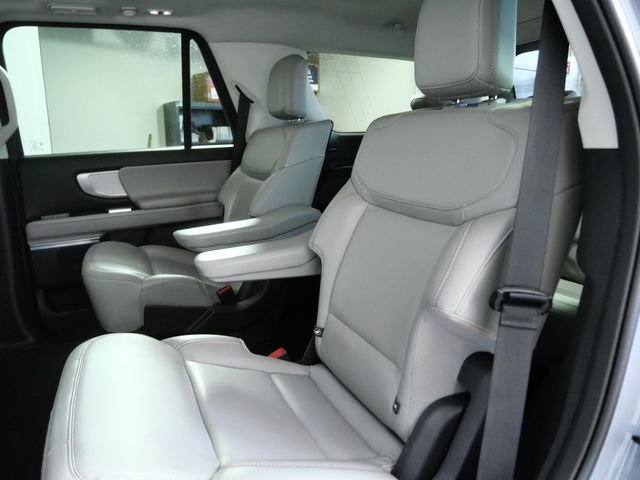 Certified Used 2025 Gray Ford Active image 15
