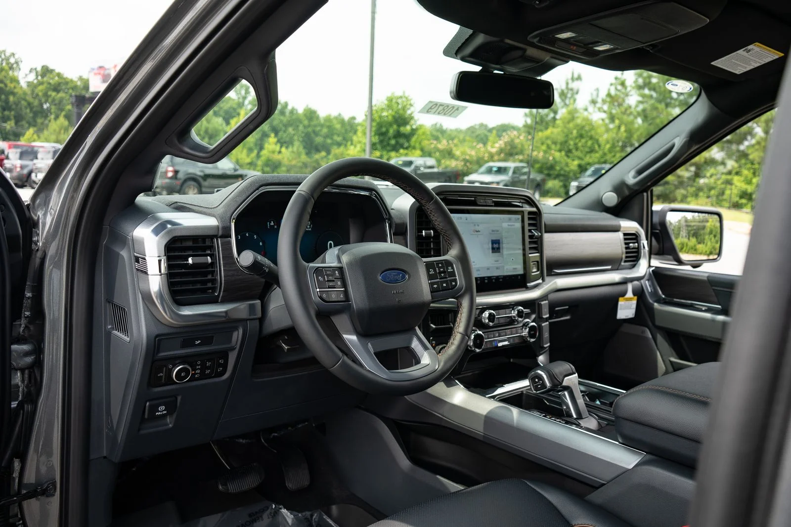 New 2026 Carbonized Gray Metallic Ford Lariat® image 13