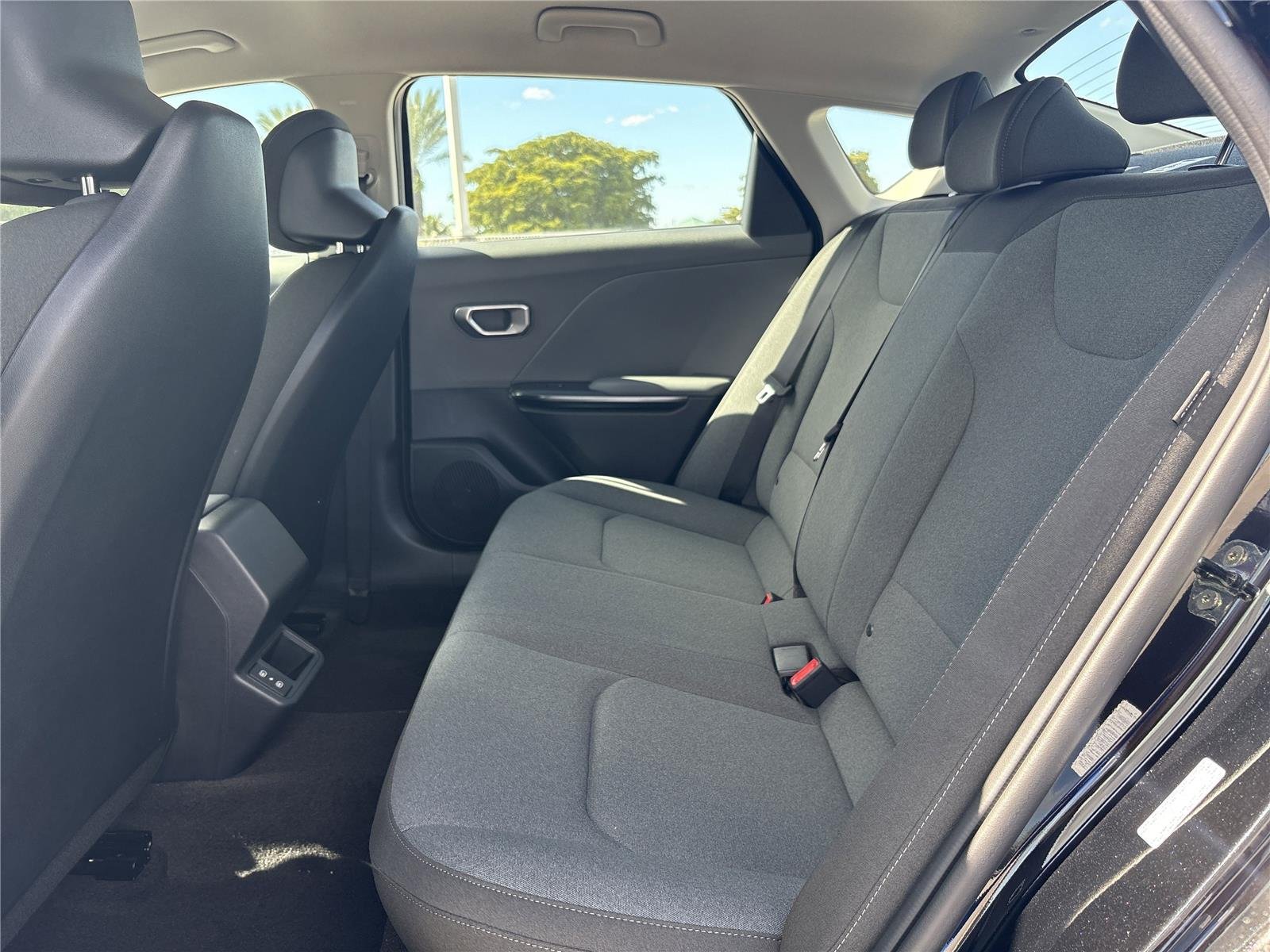 New 2025 Aurora Black Pearl Kia LX image 23